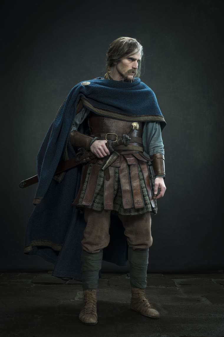 Duran Fulton Brown as Elphin