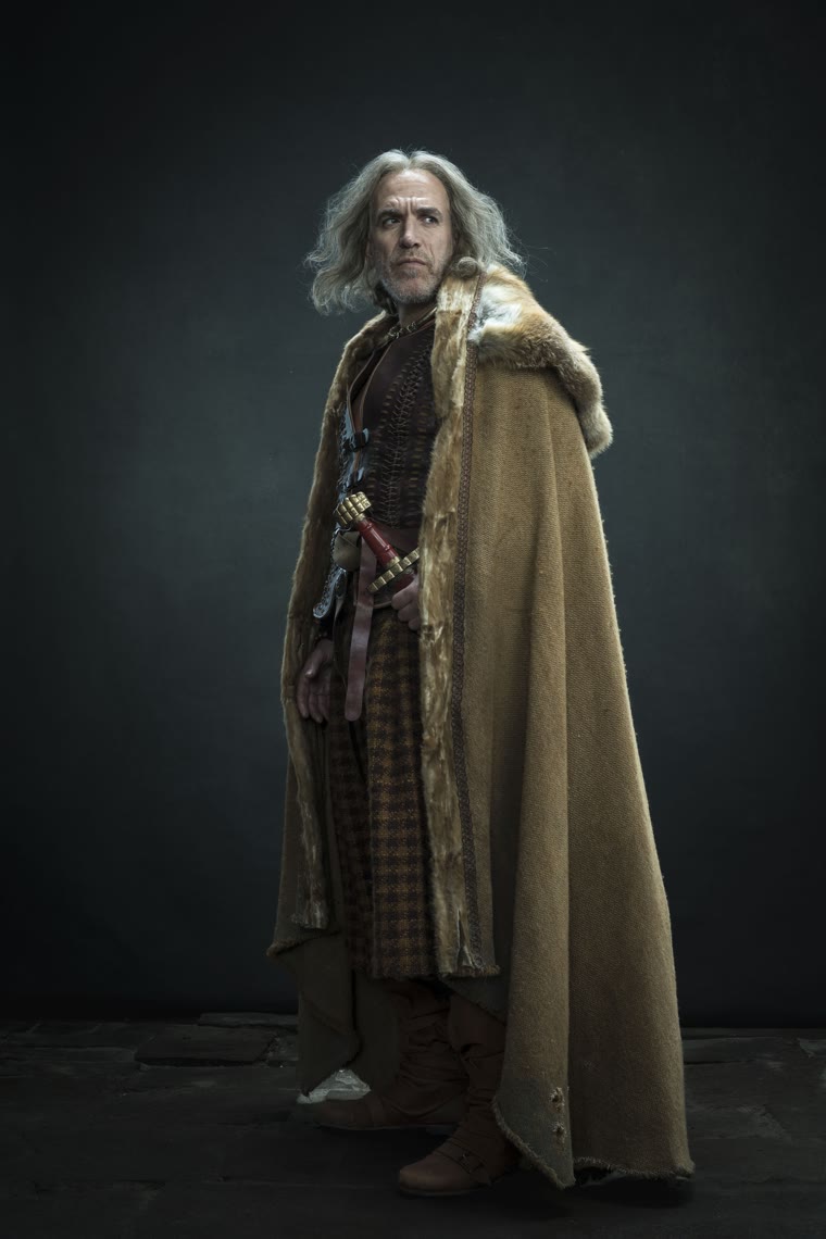 Christopher Sciueref as Pendaran